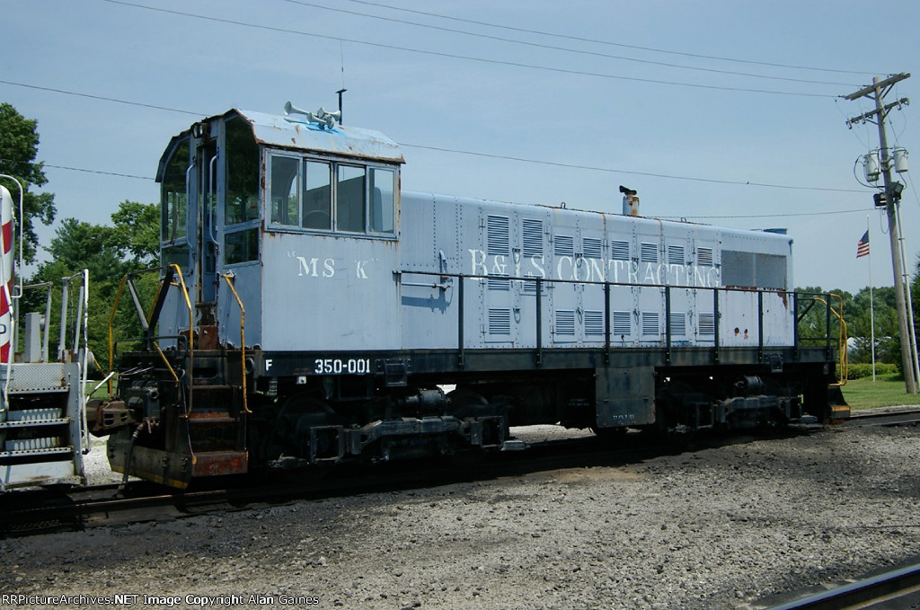 B&LS 350-001